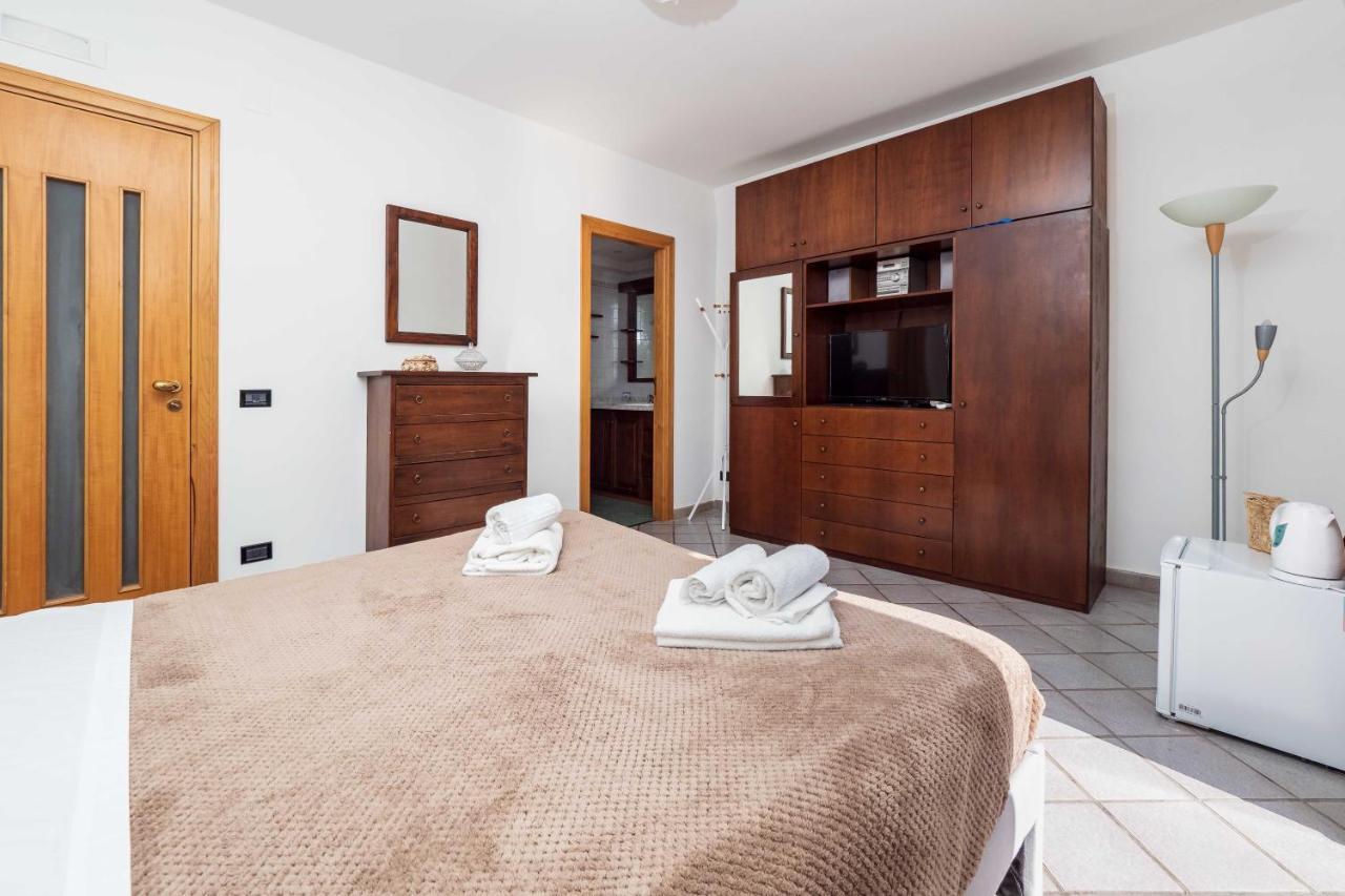 Maison Rosa Meta Dış mekan fotoğraf