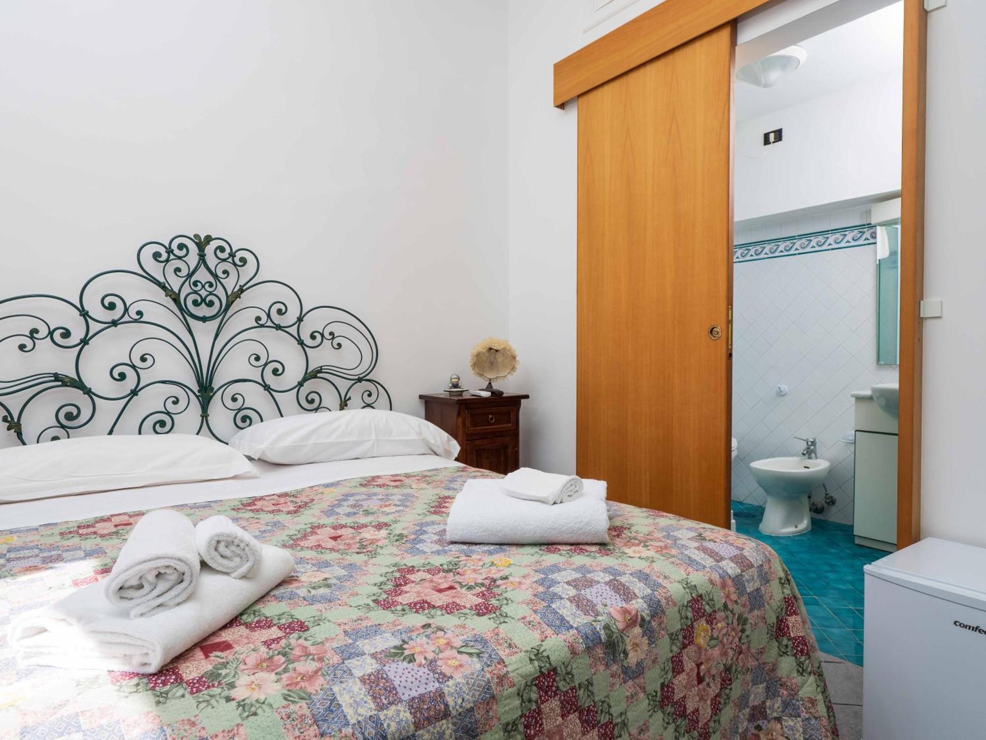 Maison Rosa Meta Dış mekan fotoğraf